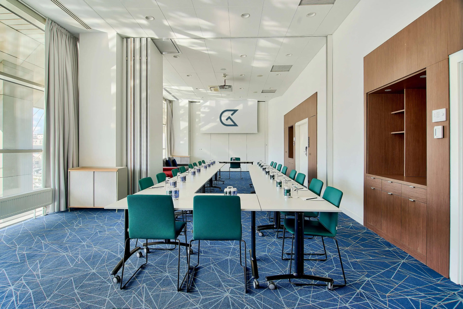 Photo - Golden Tulip Warszawa Centrum