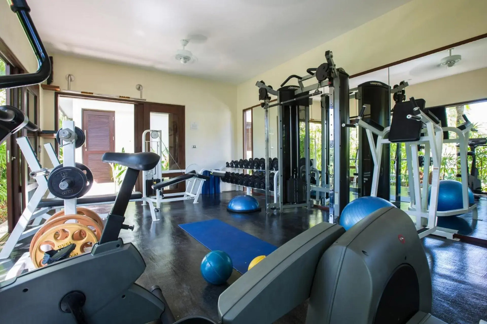 Foto - Miskawaan Beachfront Villas