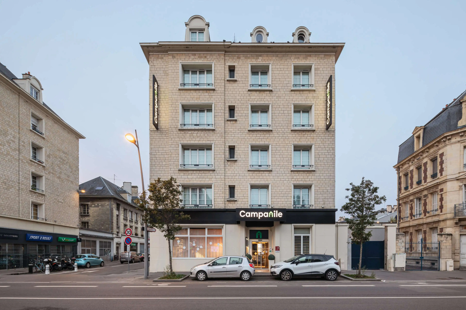Foto - Campanile PRIME - Caen Centre Gare