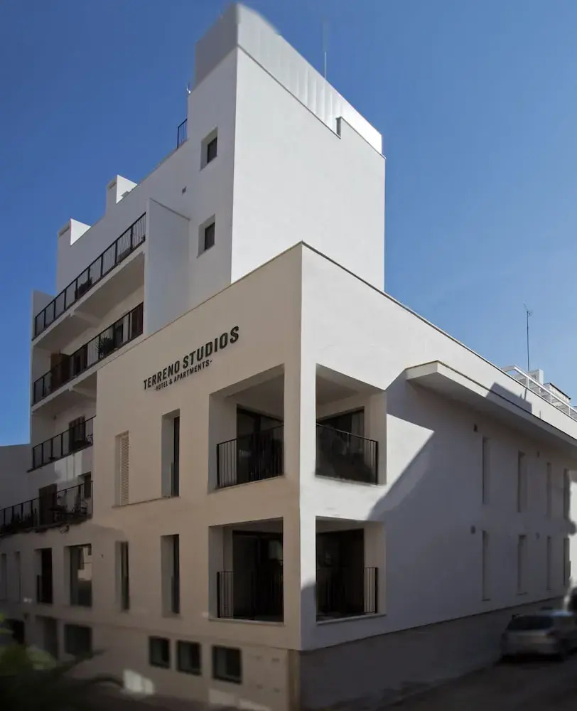 Photo - Terreno Suites