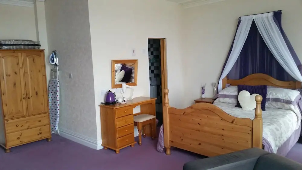 Photo - The Sands Hotel