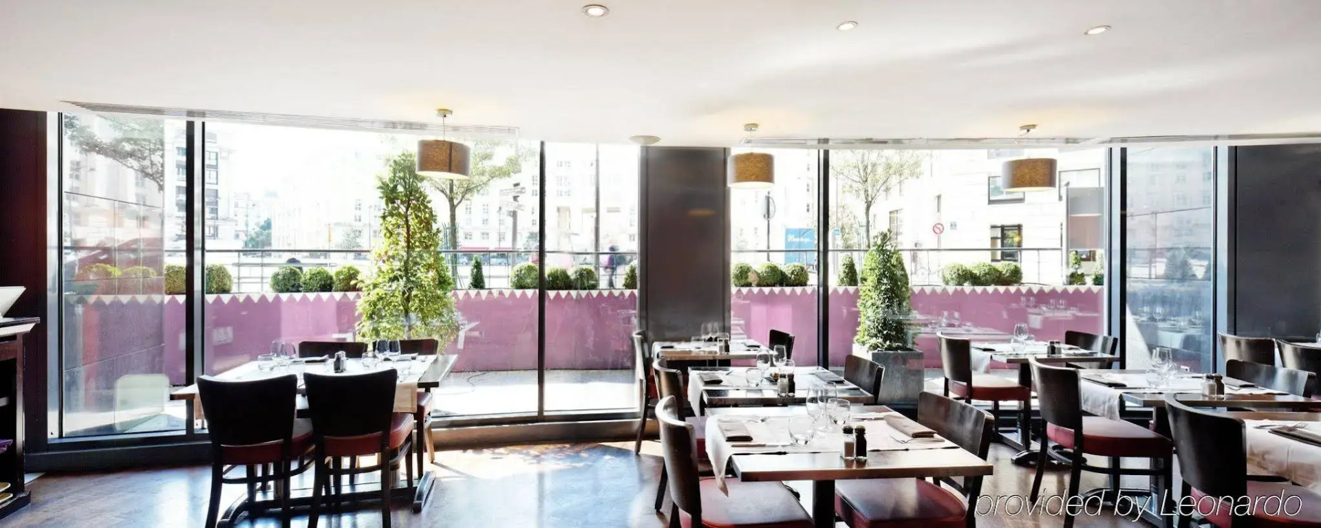 Foto - Mercure Paris Gare Montparnasse TGV