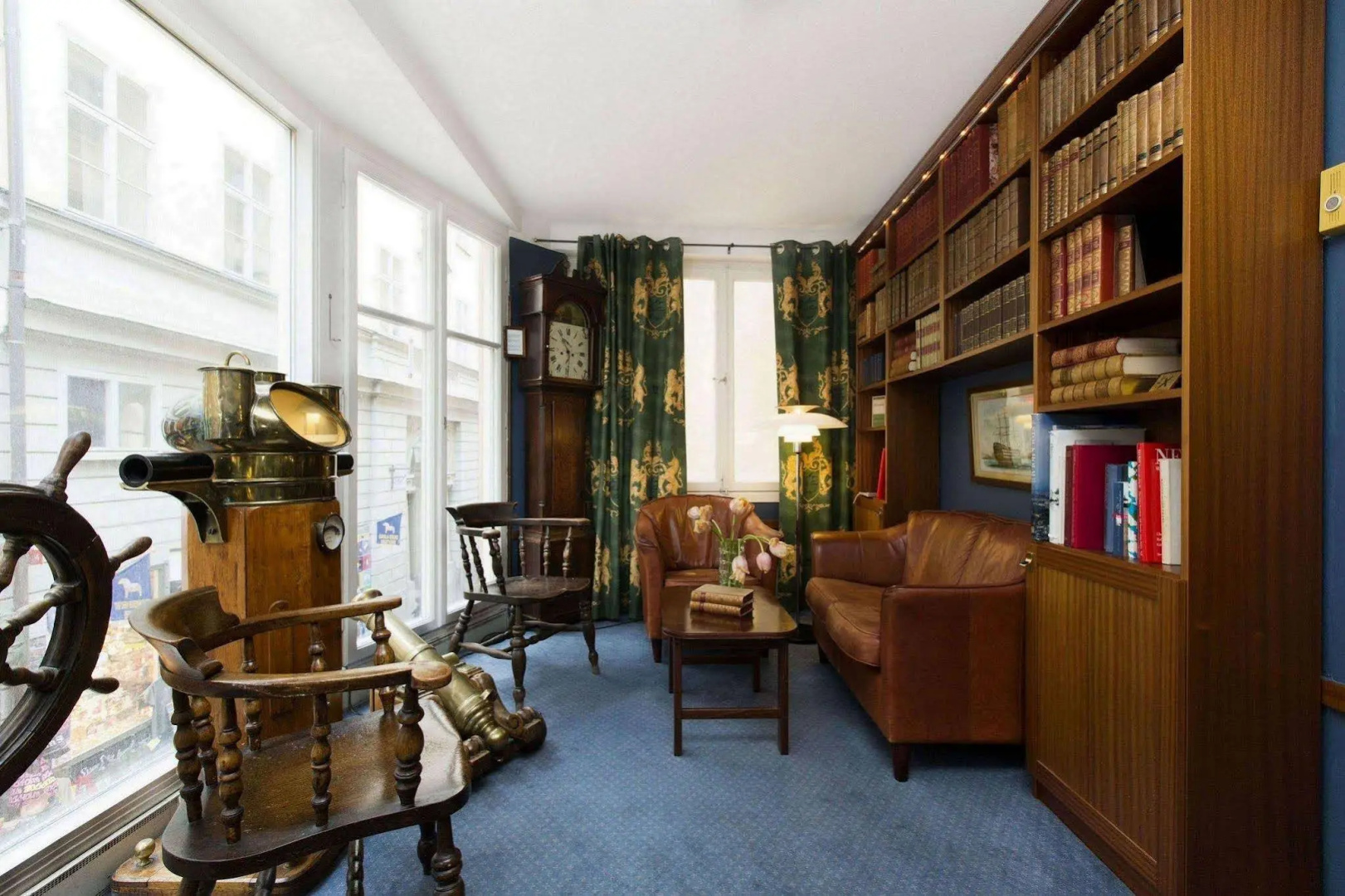 Photo - Lord Nelson Hotel