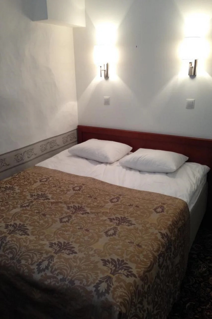 Photo - Three Crowns Residents