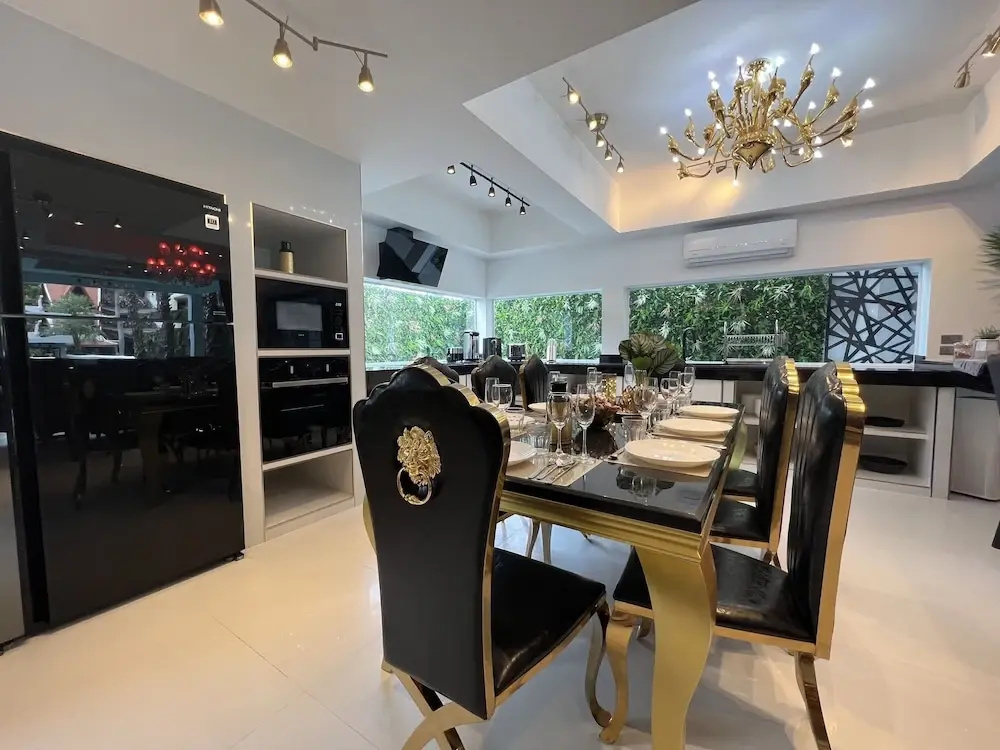 Foto - ART Pool Villa Pattaya 8 Bedroom Grand DELUXE