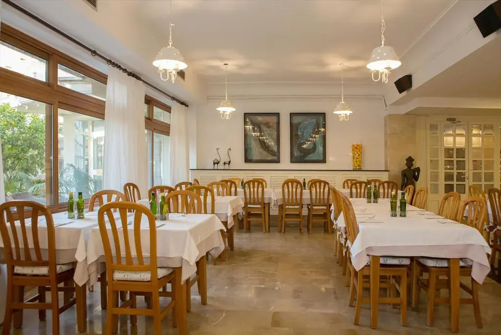 Photo - Hotel Castell dels Hams
