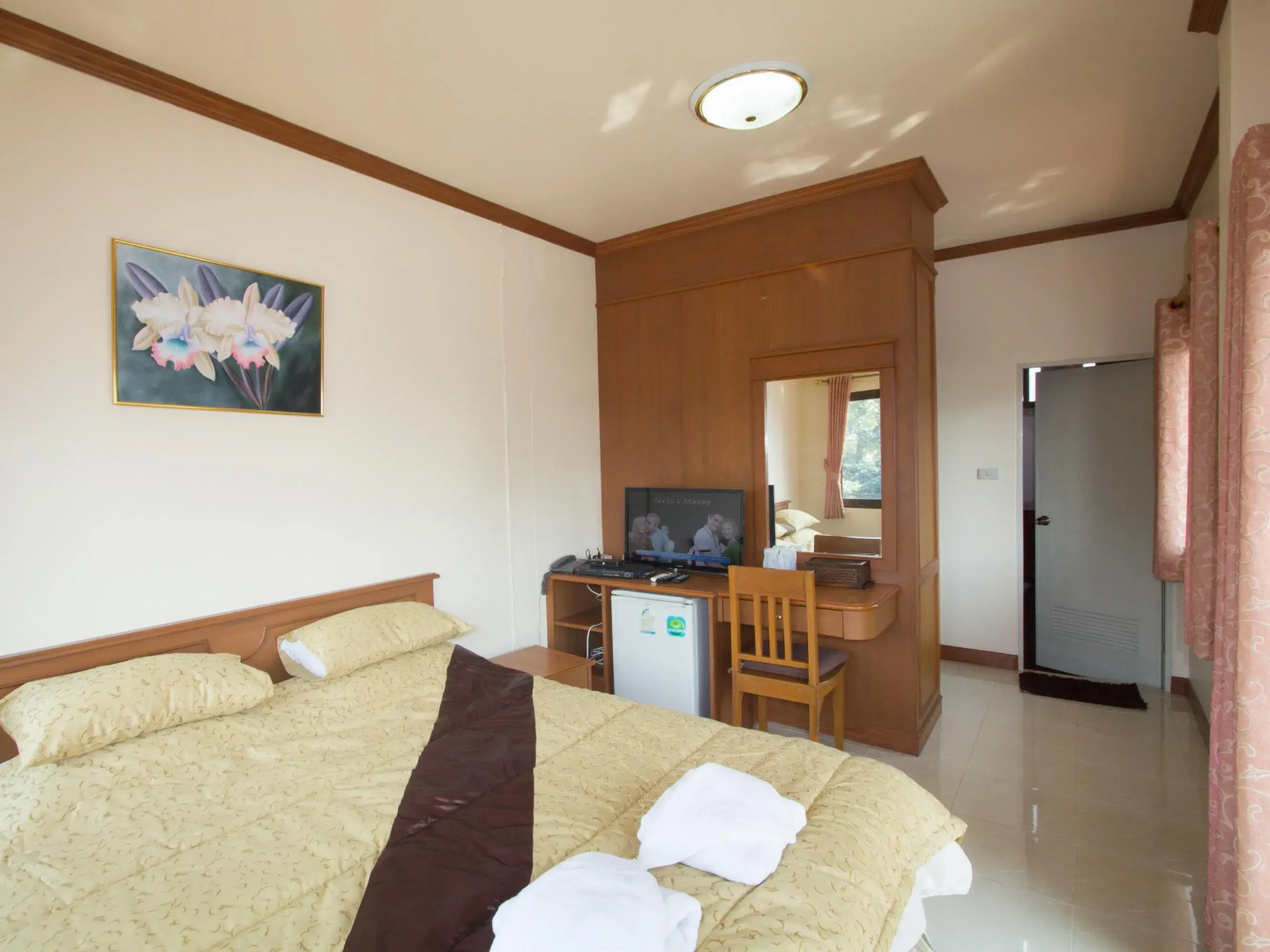 Photo - Donchai House