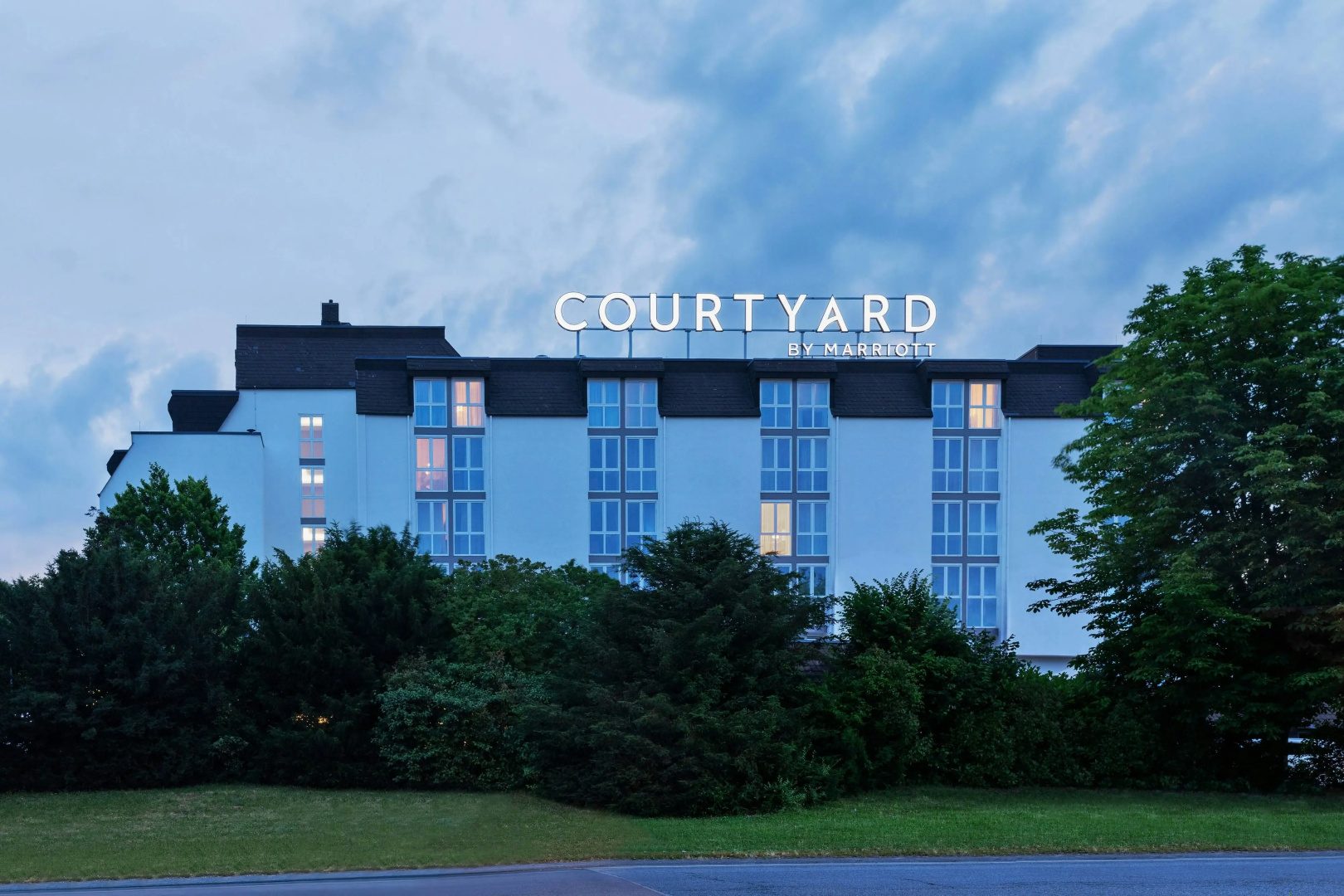 Photo - Courtyard by Marriott Wiesbaden-Nordenstadt