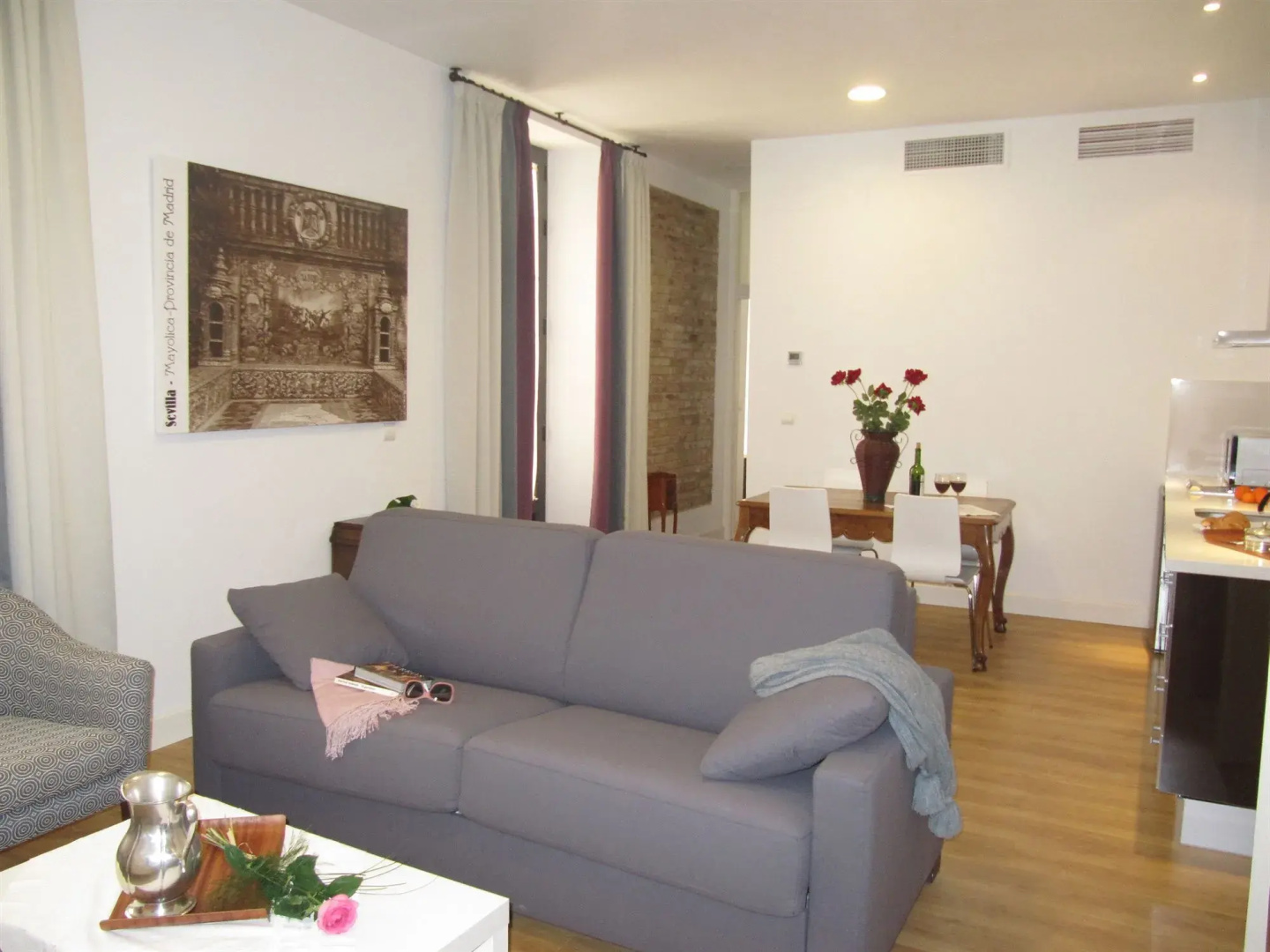 Photo - Life Apartments Alberto Lista