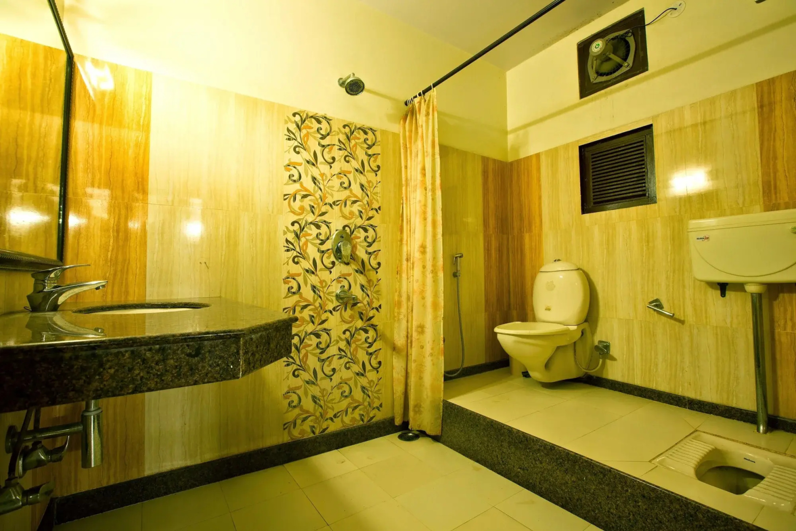 Foto - Hotel Kalyan