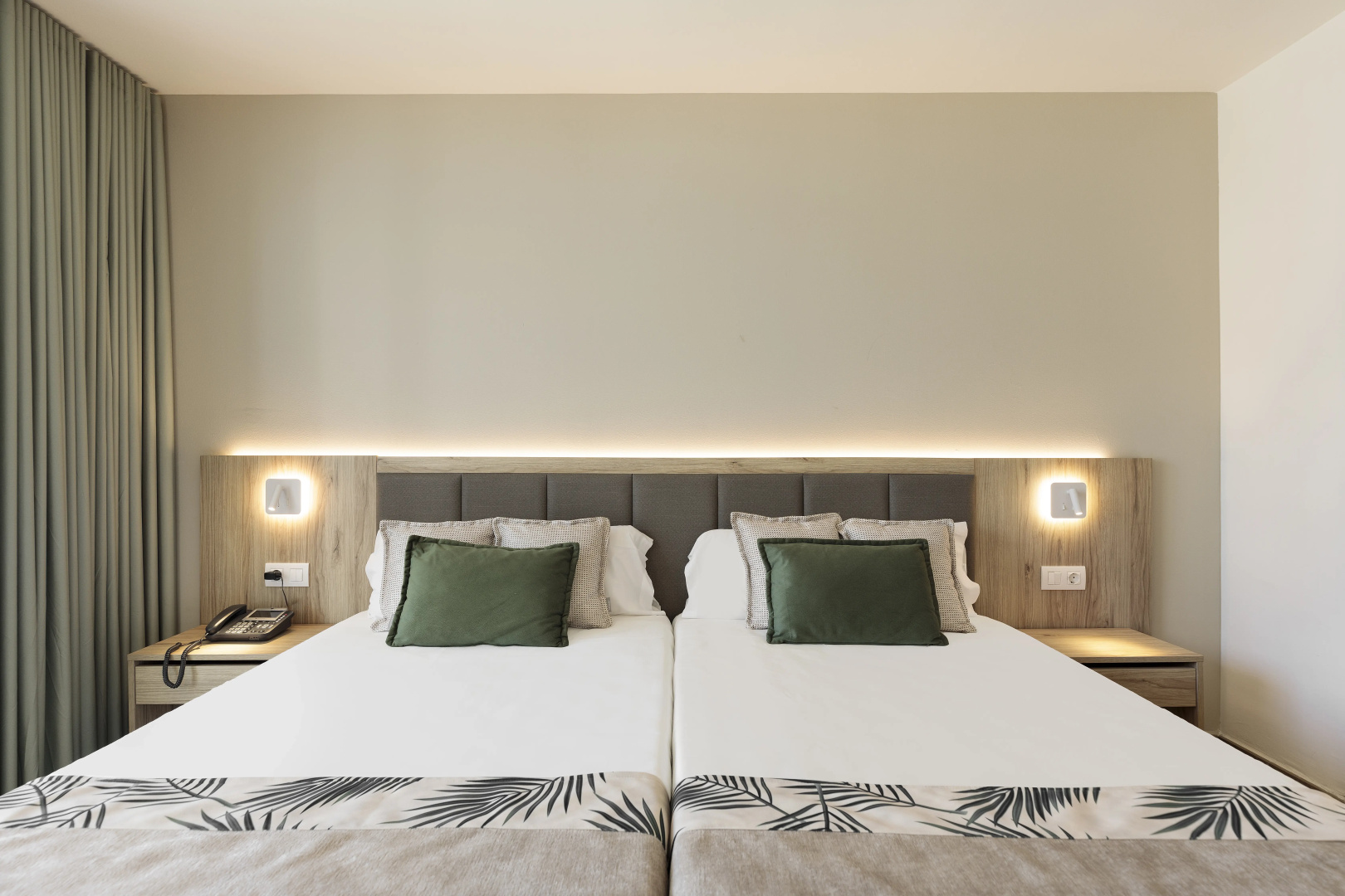 Photo - Hotel Best Triton