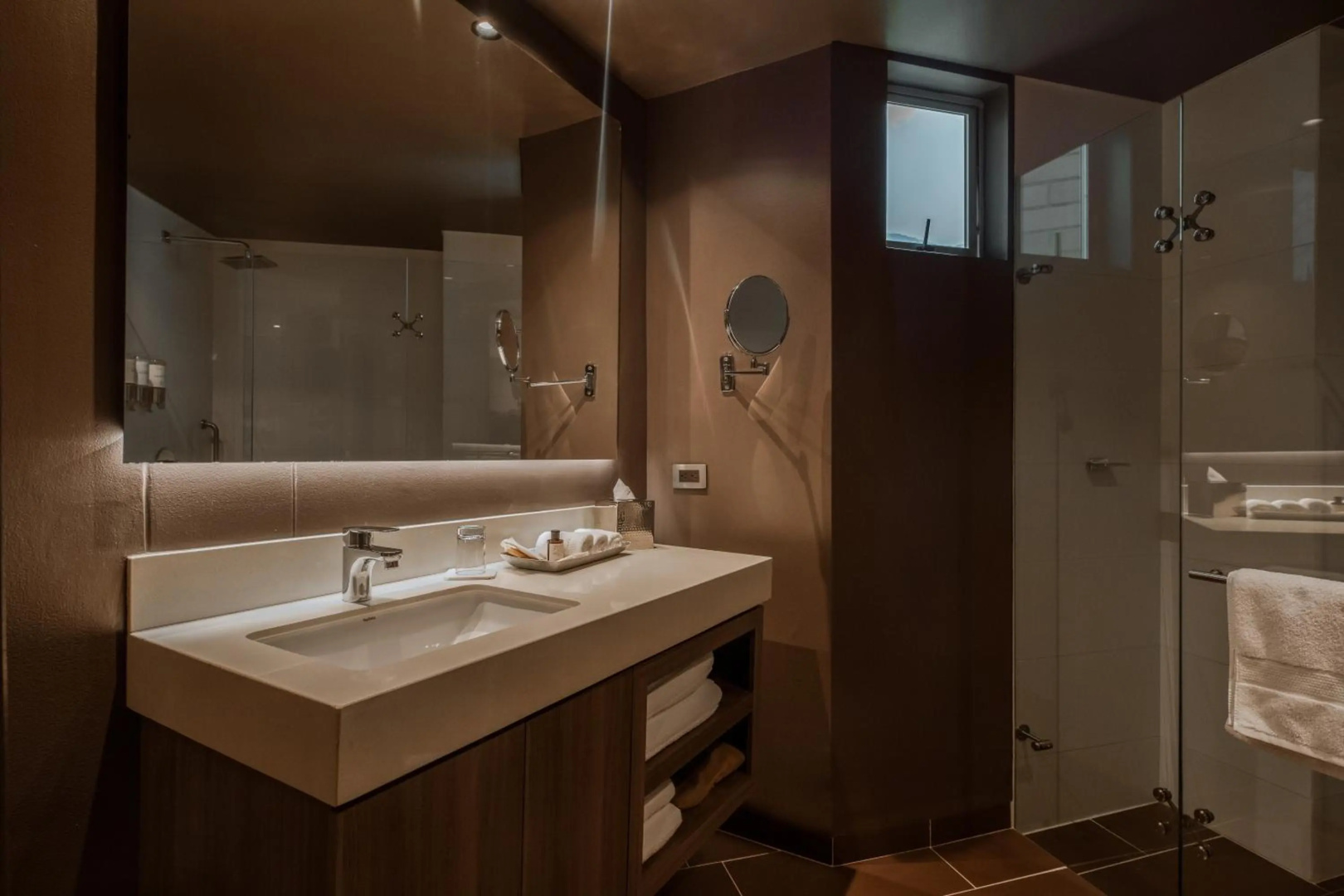 Photo - Binn Hotel