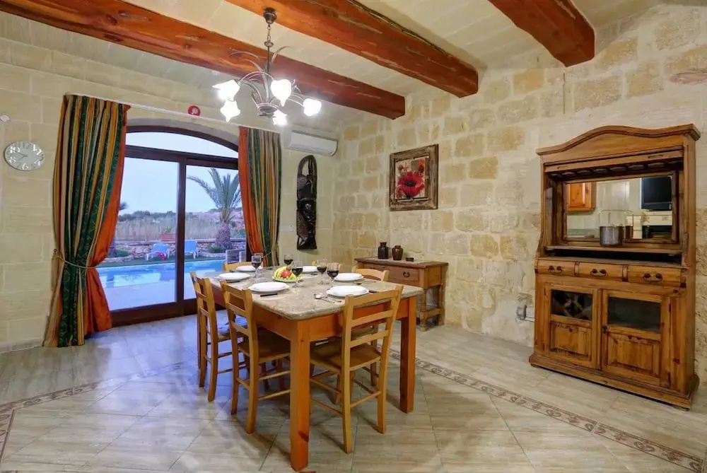 Foto - Villa Savona Sleeps 7 with Private Pool
