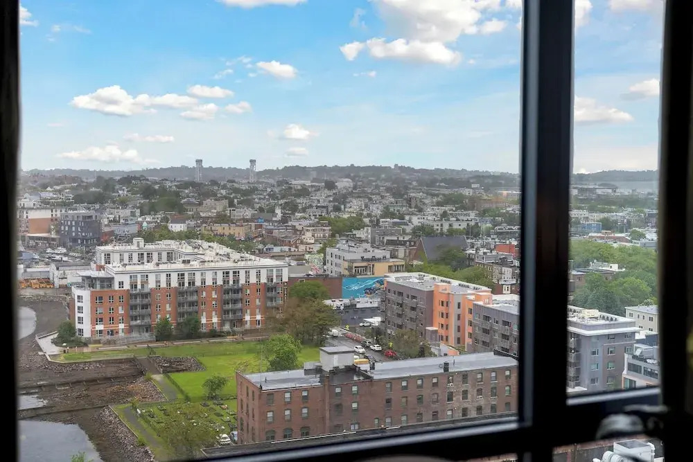 Photo - Luxury Apartments by Hyatus Downtown Boston