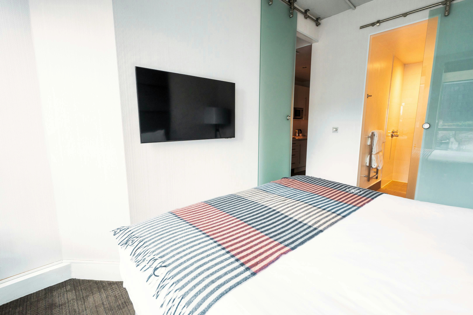 Photo - Sandman Signature Newcastle Hotel