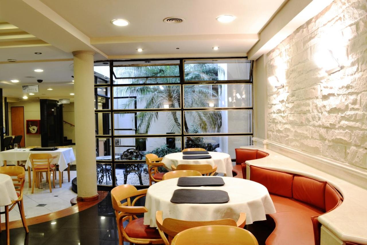 Photo - Sarmiento Palace Hotel