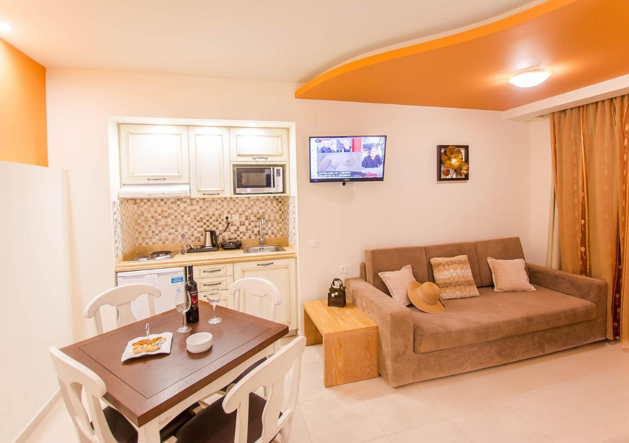 Photo - W Suites Annex by Estia
