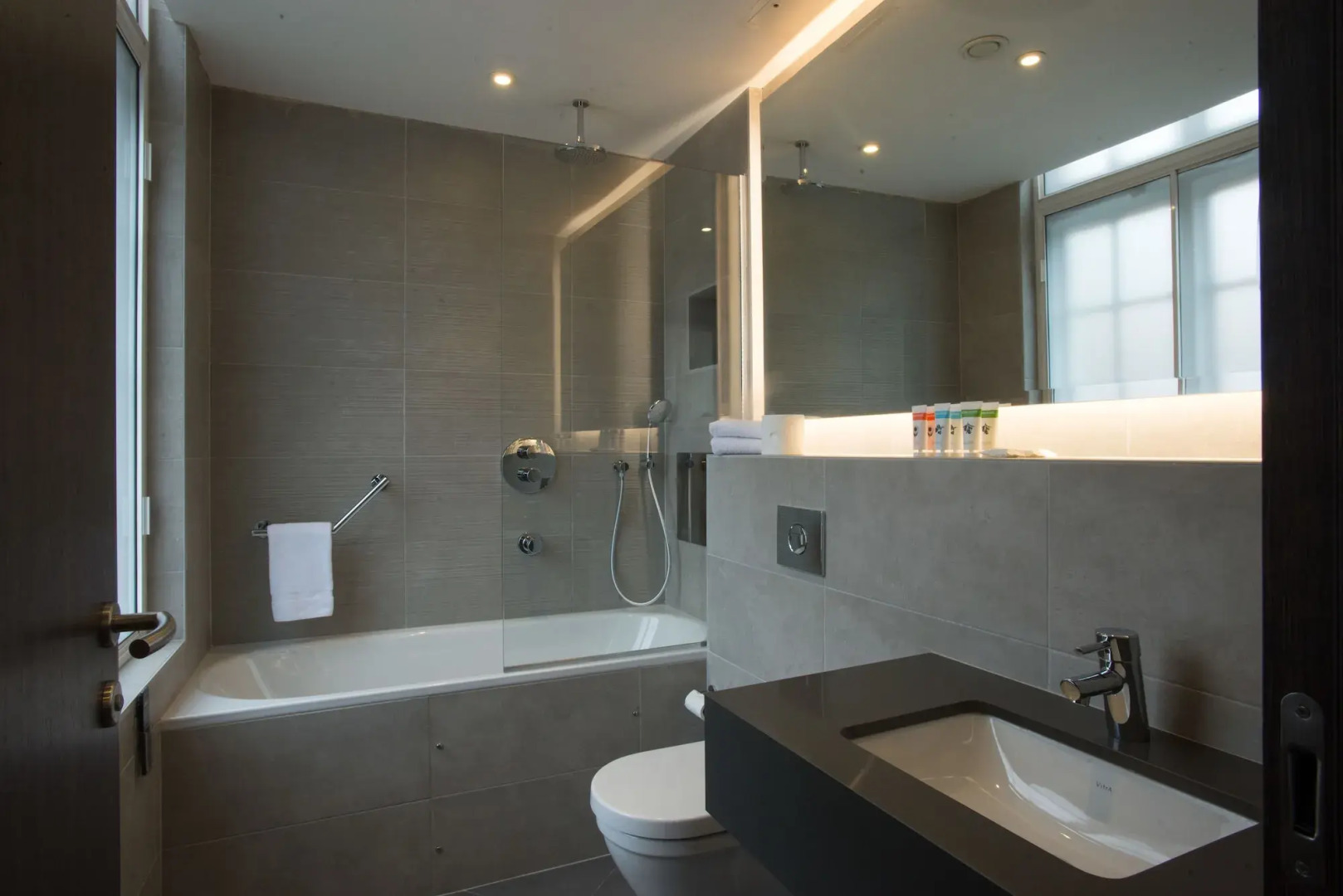 Photo - The Kings Head Hotel