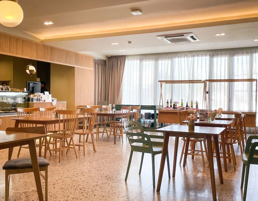 Photo - The Rise Suites Hotel, Chiang Mai - SHA Extra Plus