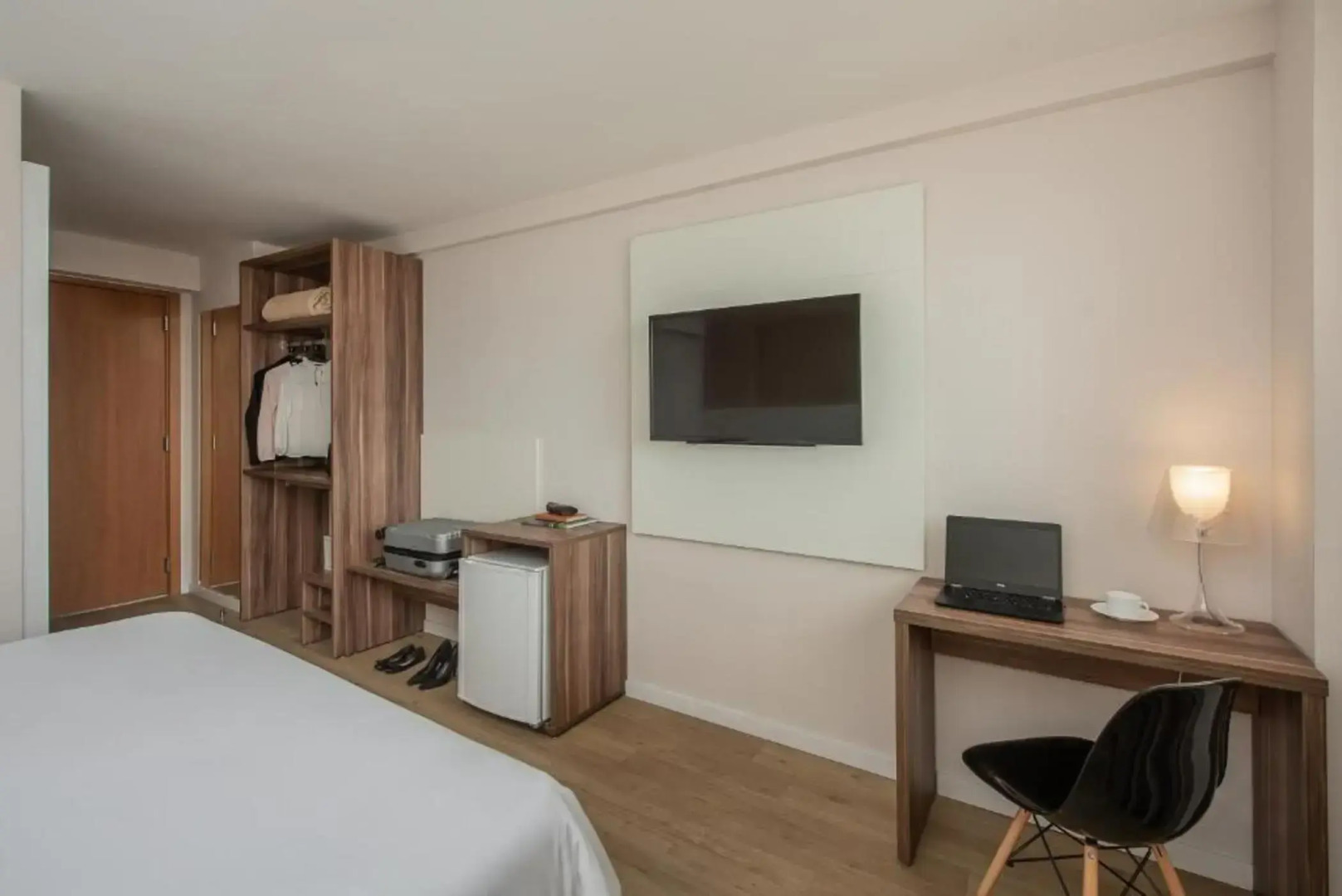 Foto - Intercity Curitiba Centro Cívico