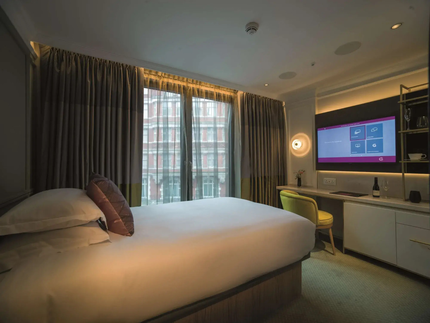 Photo - The Guardsman - Preferred Hotels and Resorts