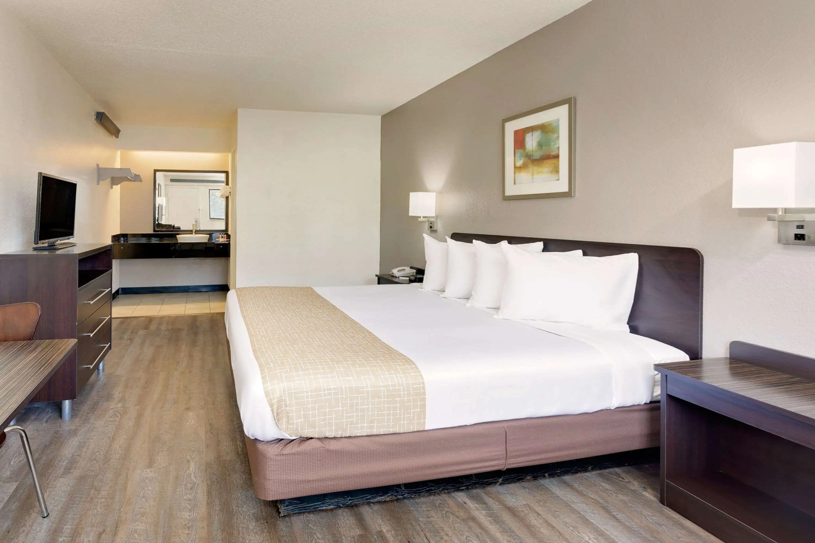 Foto - Travelodge by Wyndham College Park