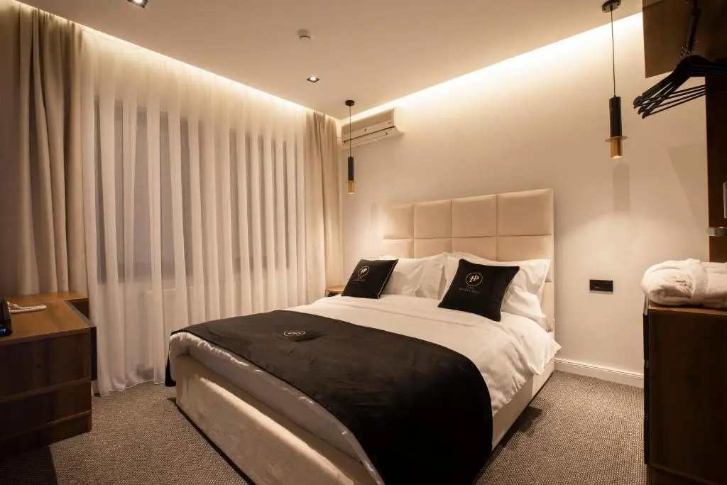Photo - Plaza Boutique Hotel