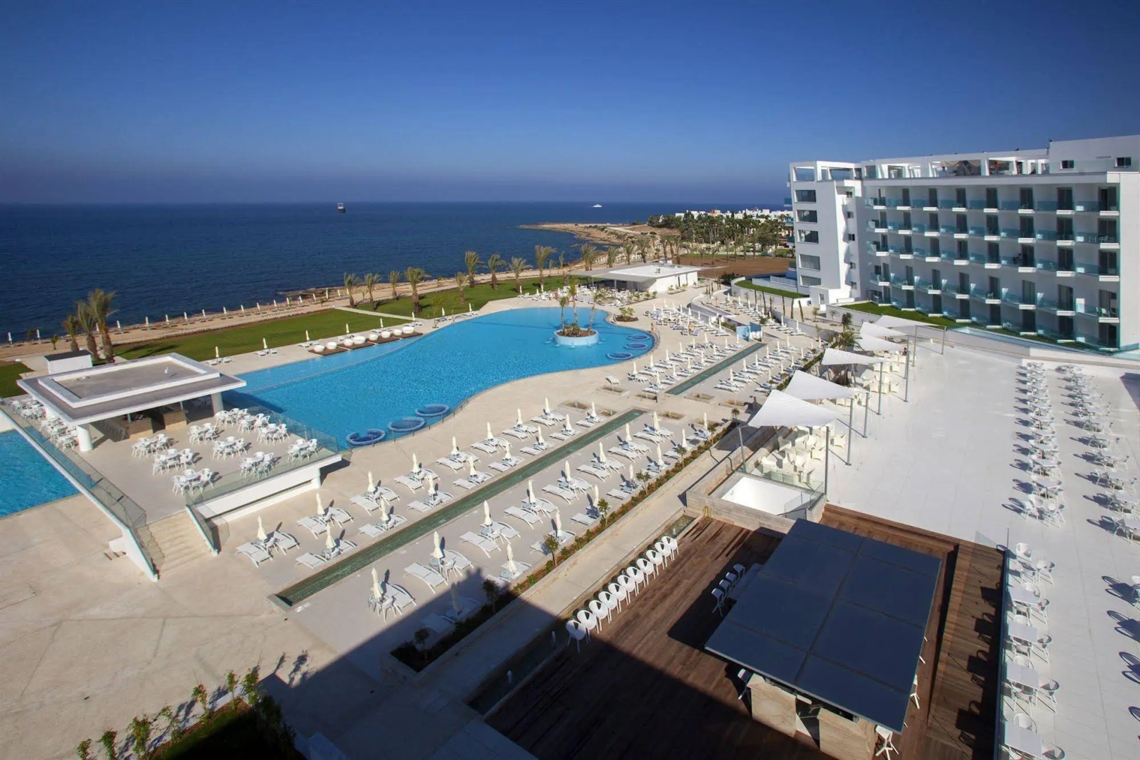Foto - King Evelthon Beach Hotel & Resort
