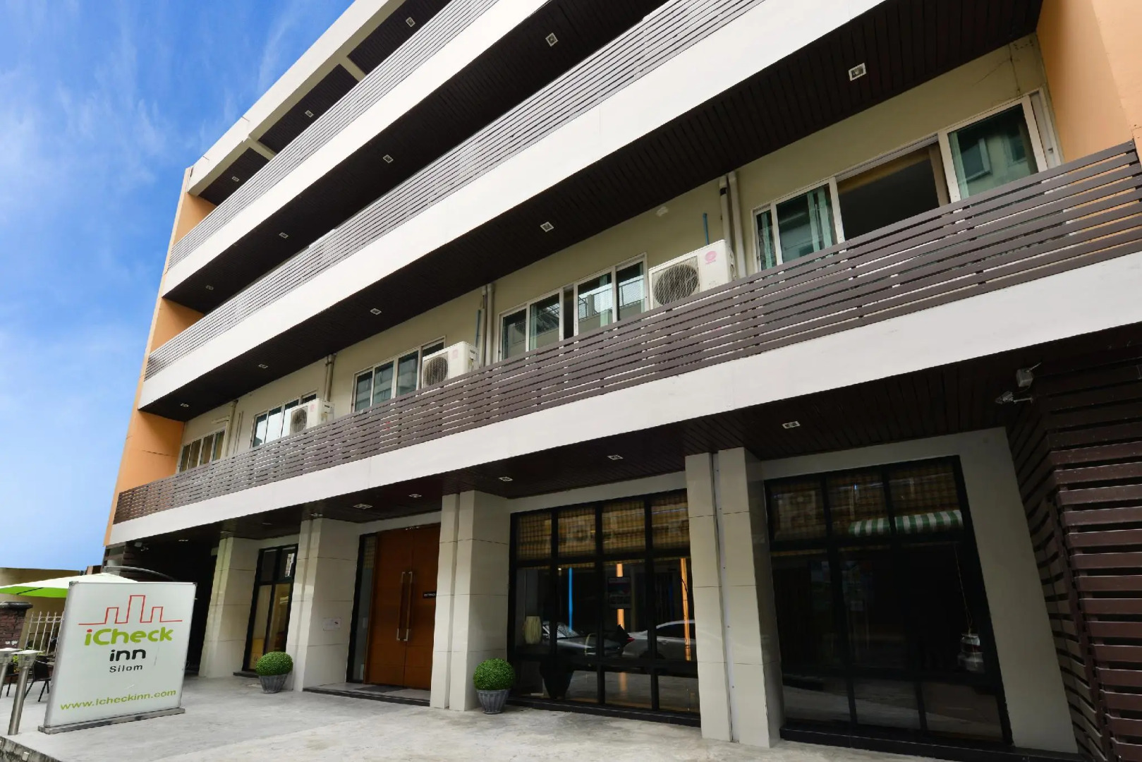 Foto - iCheck inn Gems Center Silom