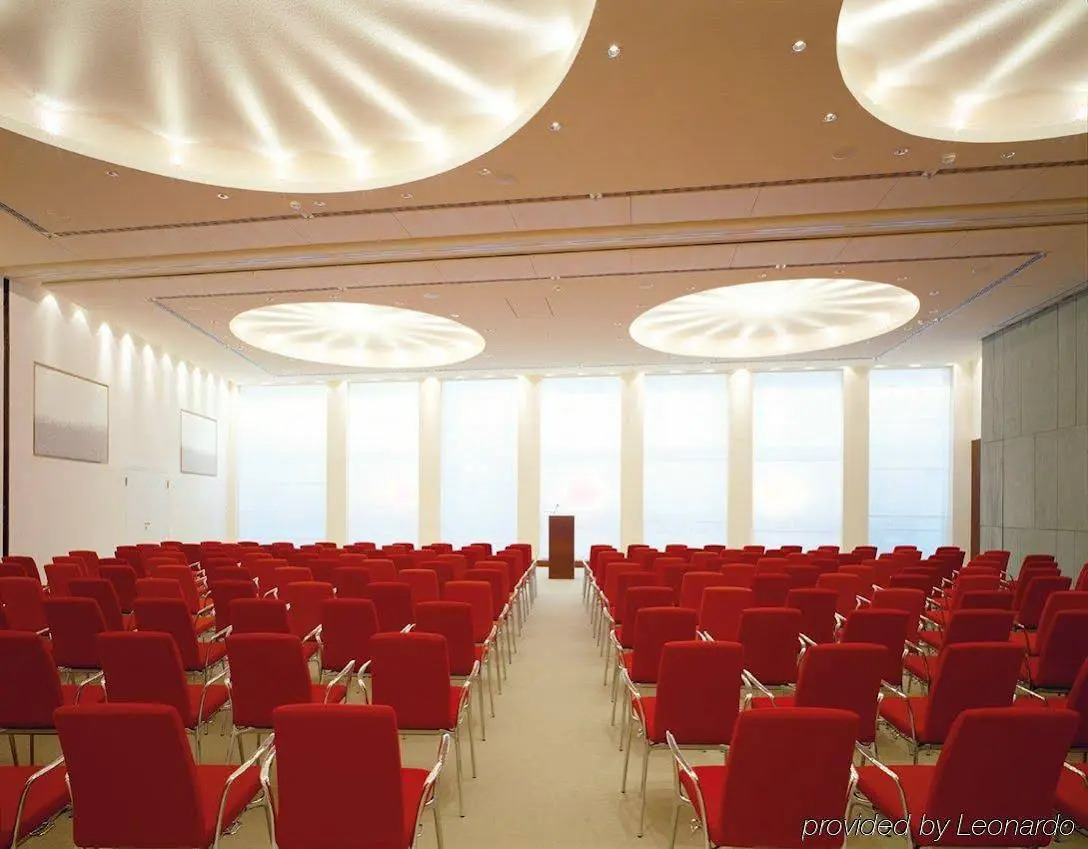 Photo - SIDE, Hamburg, a Member of Design Hotels