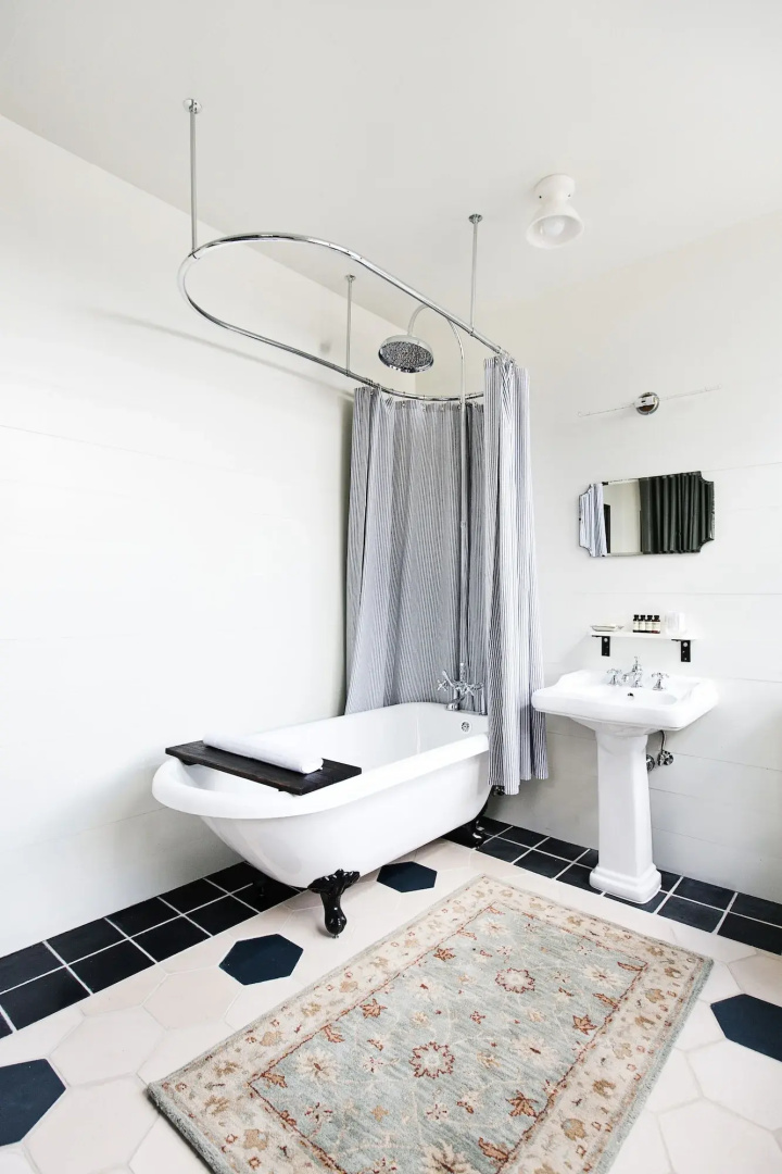 Photo - Palihotel Melrose
