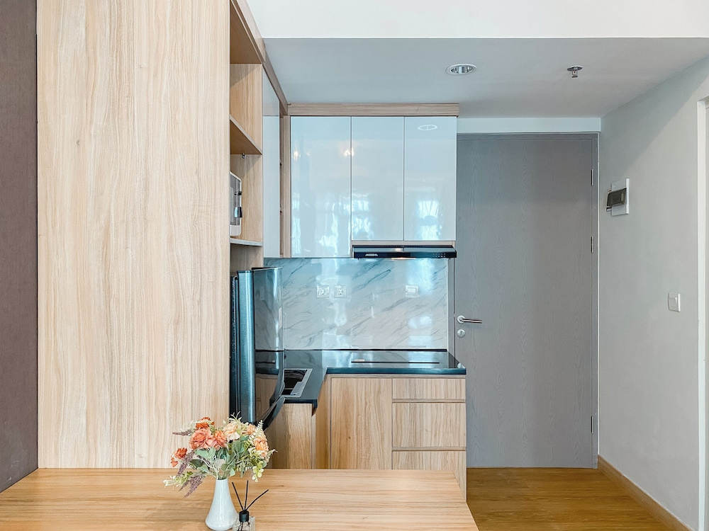 Spacious and Restful 1BR at Vasanta Innopark Apartment