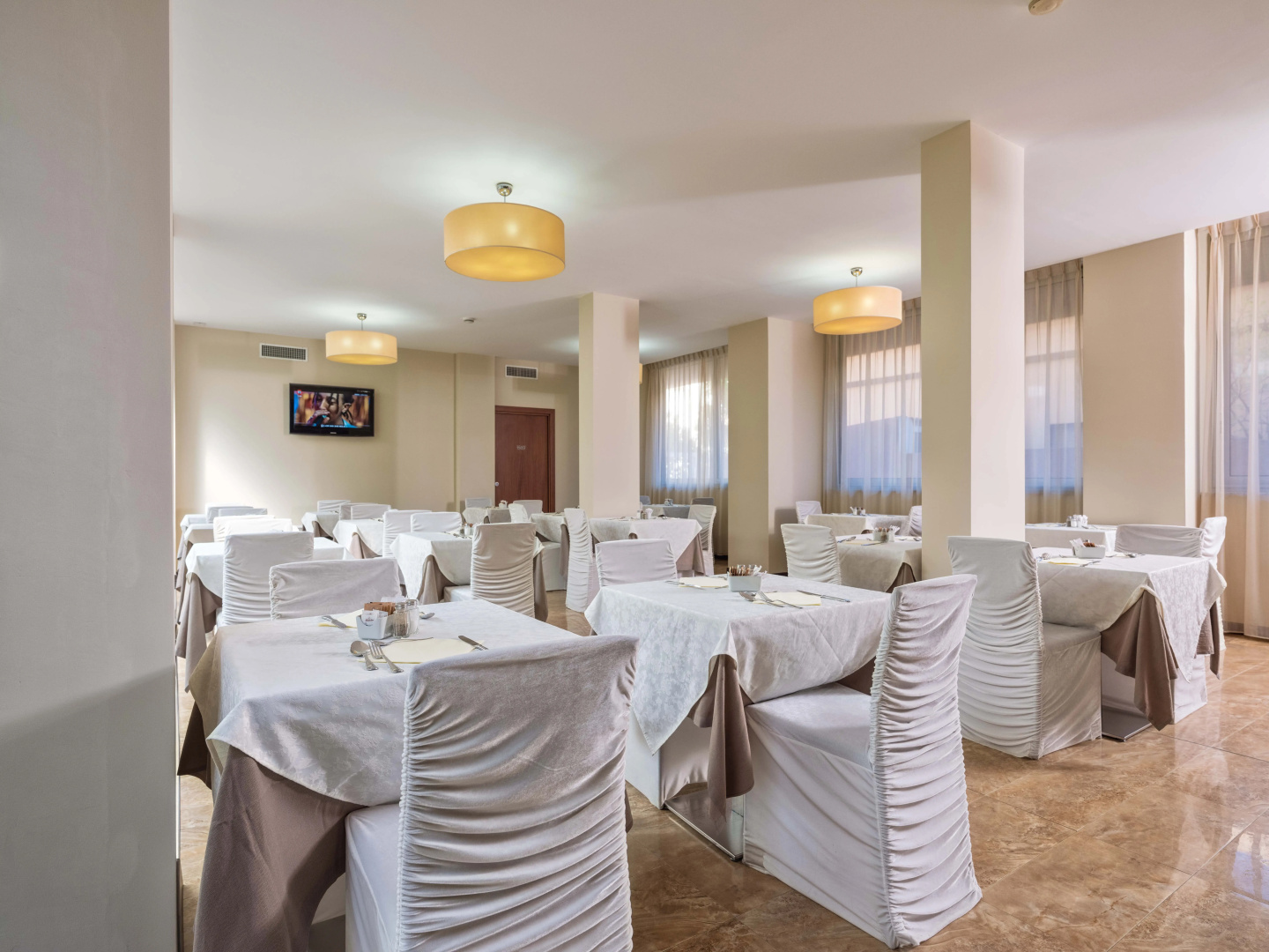 Foto - Hotel For You