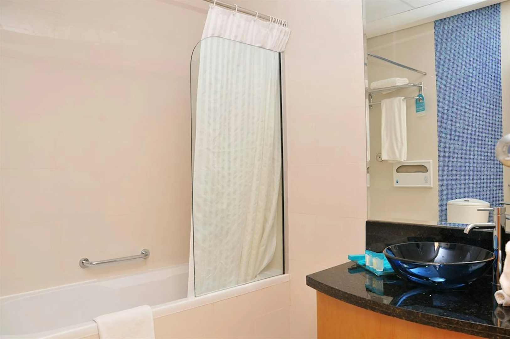 Photo - City Stay Grand Hotel Apartments