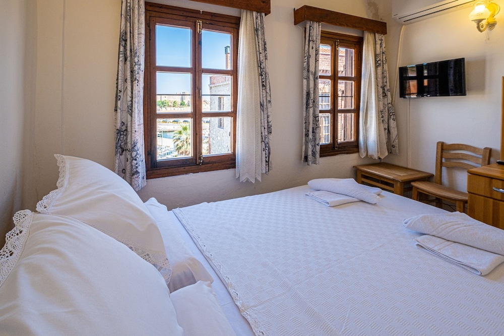 Bozcaada Lara Butik Hotel