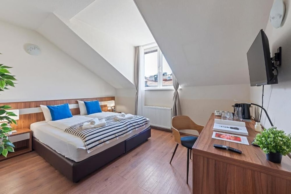 Photo - K22 Smart Rooms