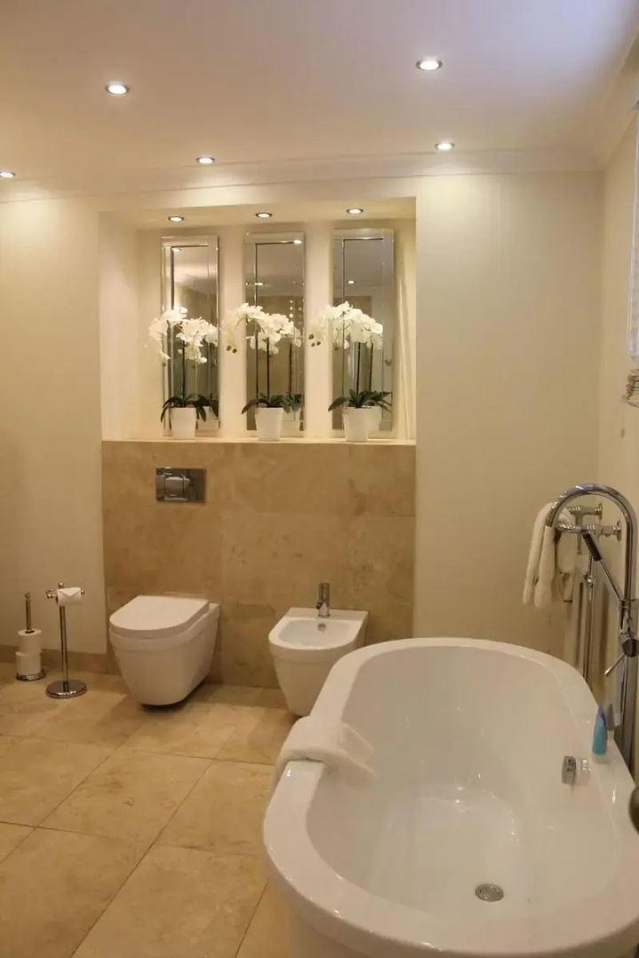 Photo - Rowton Hall Hotel and Spa