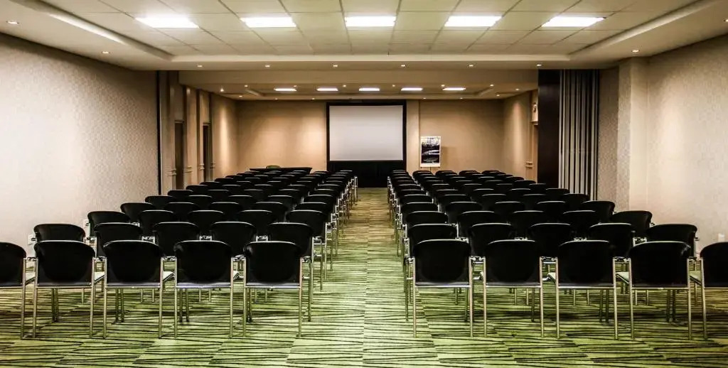 Photo - Southern Sun Newlands