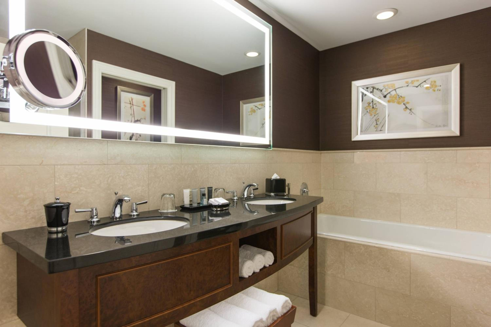 Photo - JW Marriott Chicago
