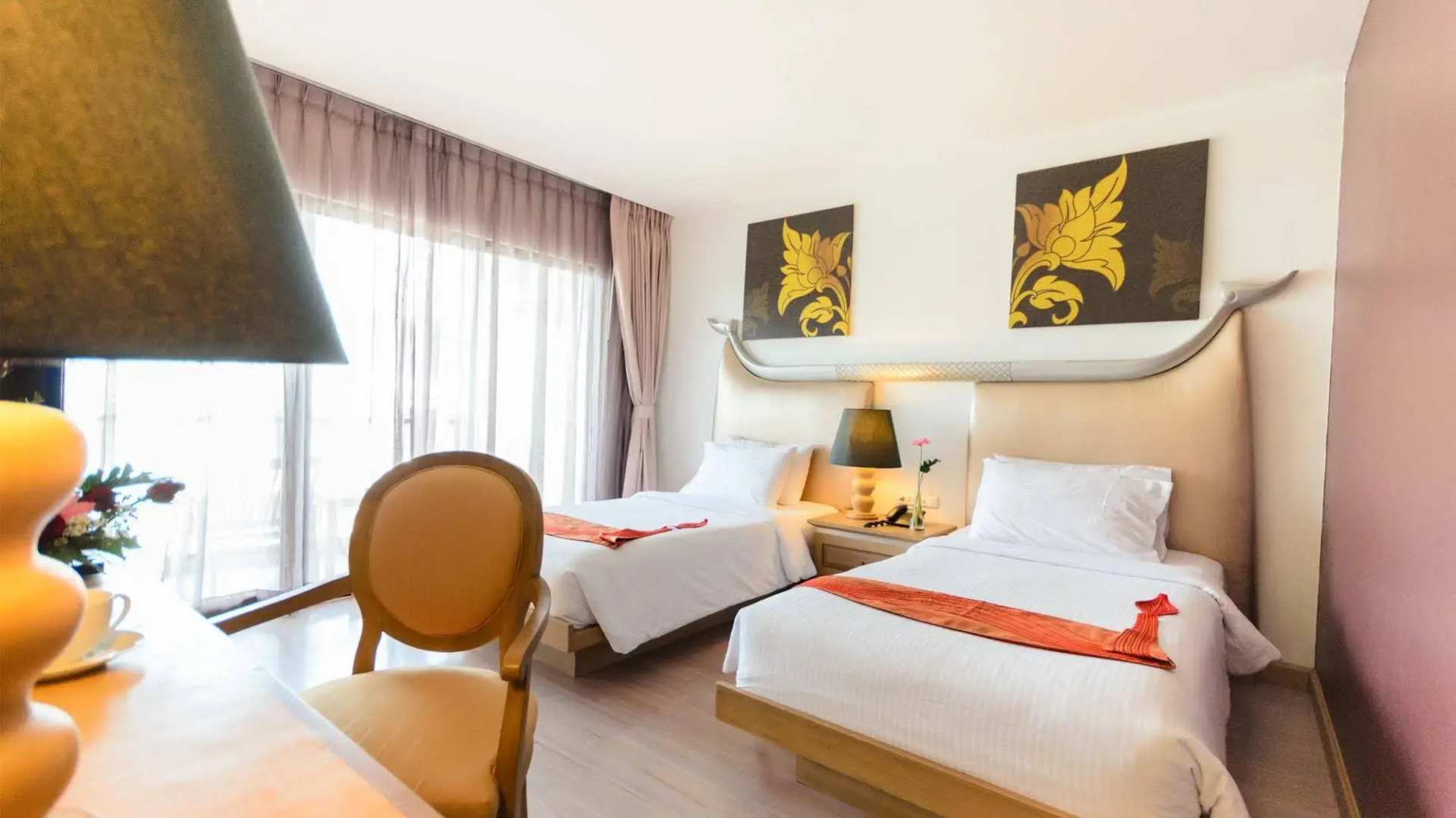 Photo - The StandardX, Bangkok Phra Arthit