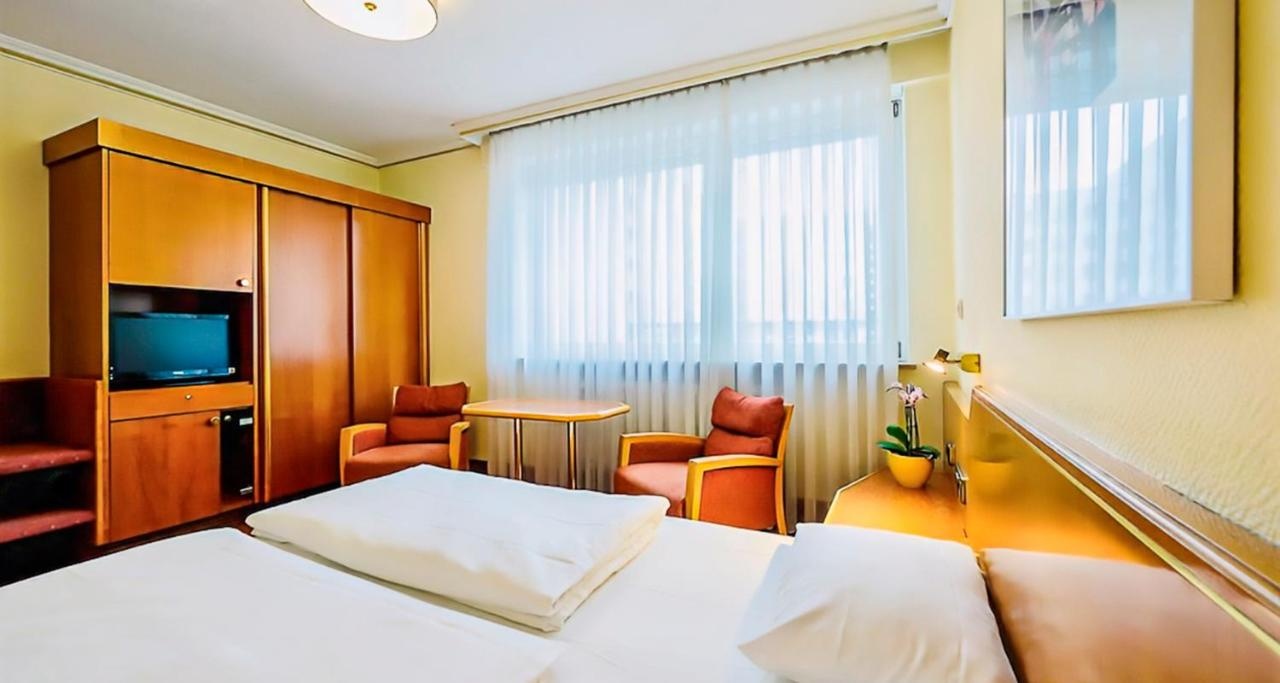 Photo - PLAZA INN Rieker Stuttgart Hauptbahnhof