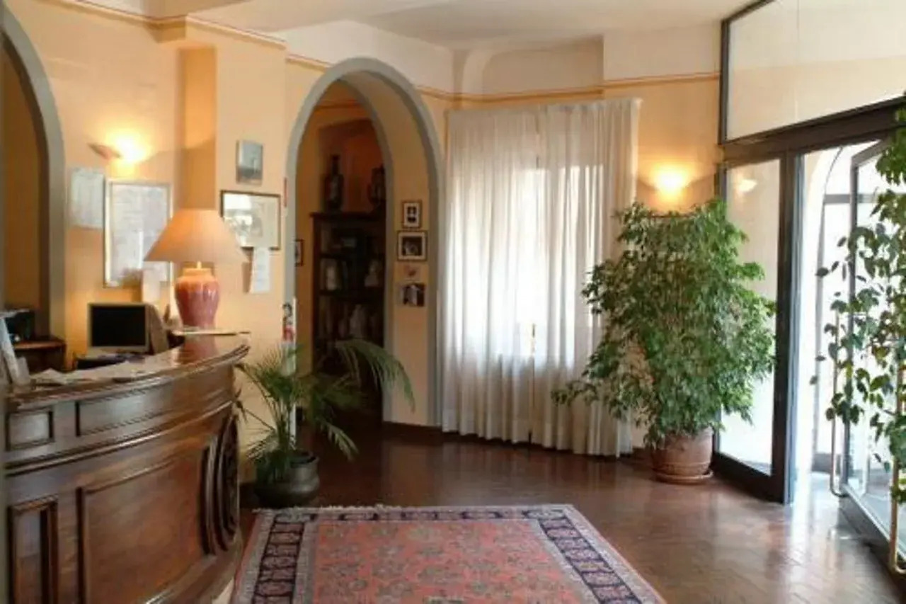 Photo - Hotel Caffè Verdi - 24 hours Reception