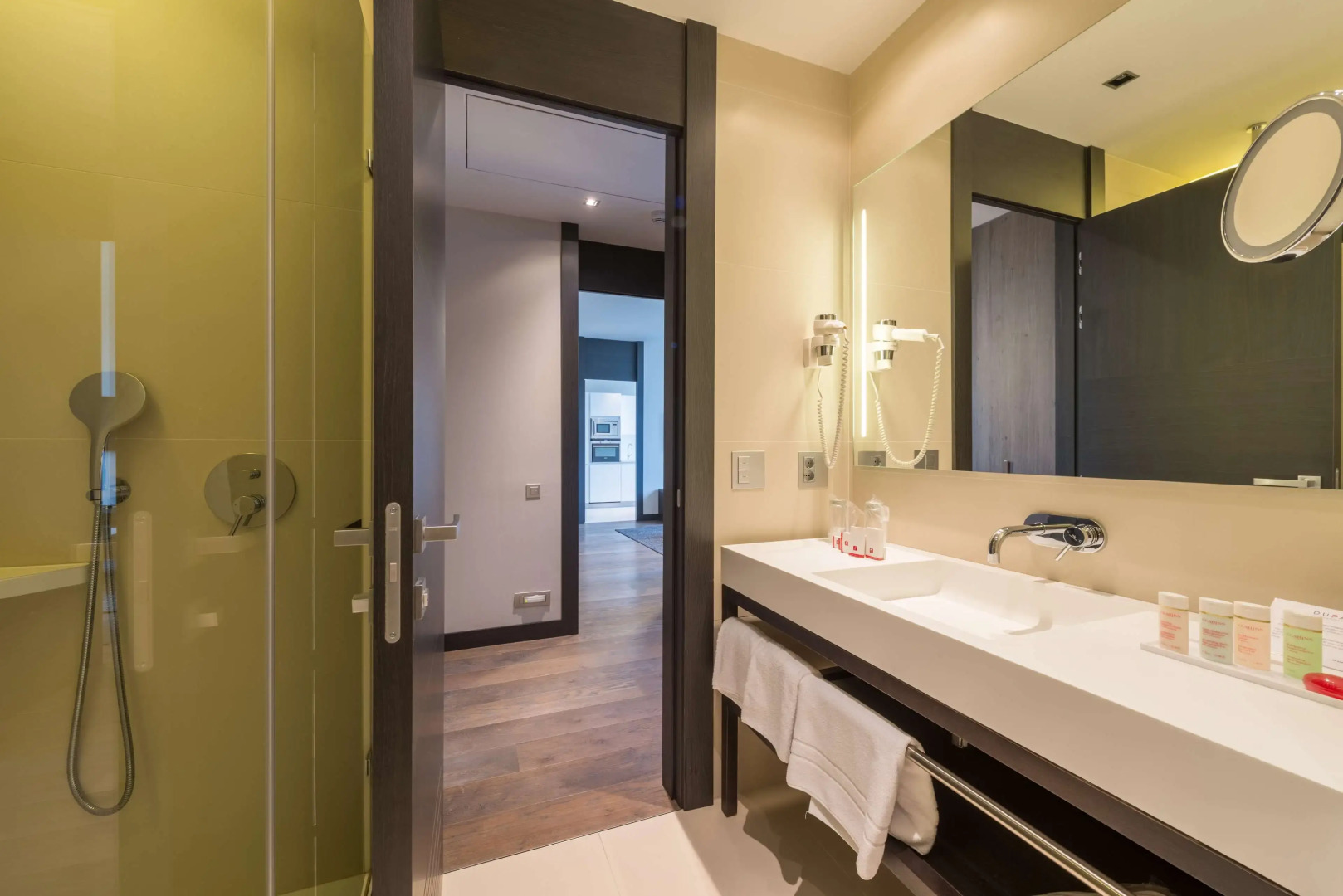 Foto - DUPARC Contemporary Suites