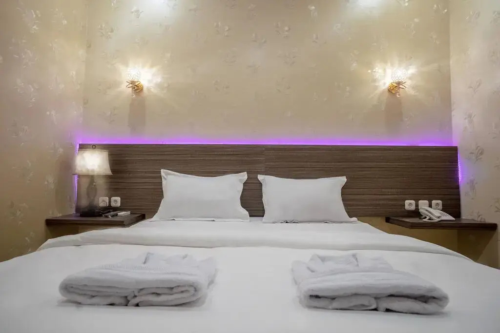 Photo - De'Tonga Hotel