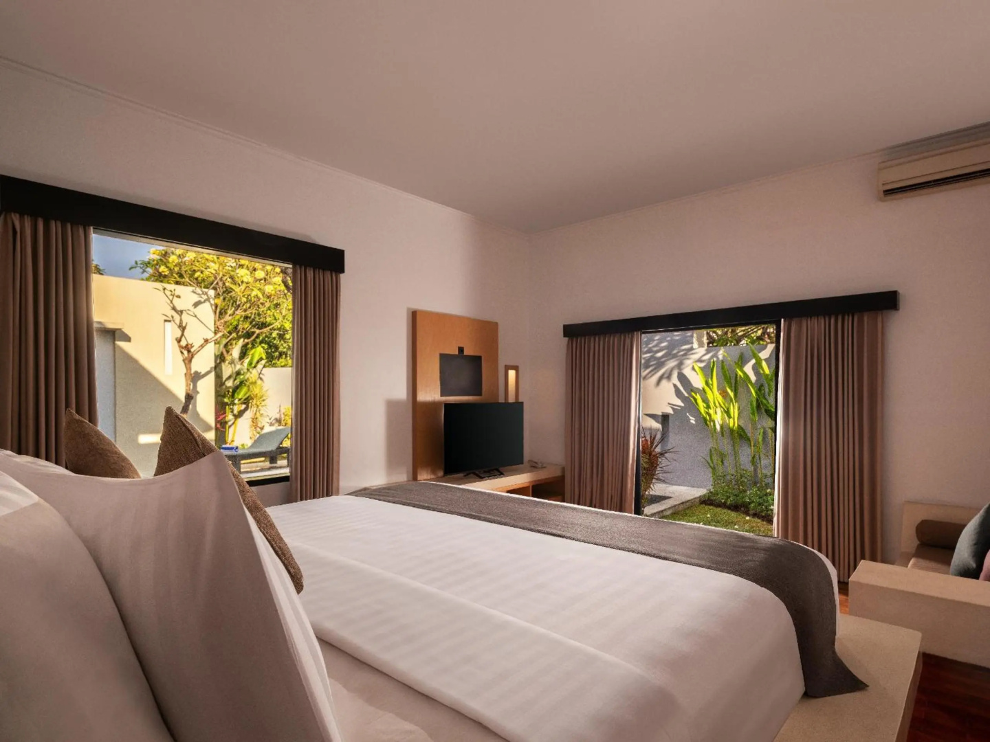 Photo - The Seminyak Suite - Private Villa - By Astadala