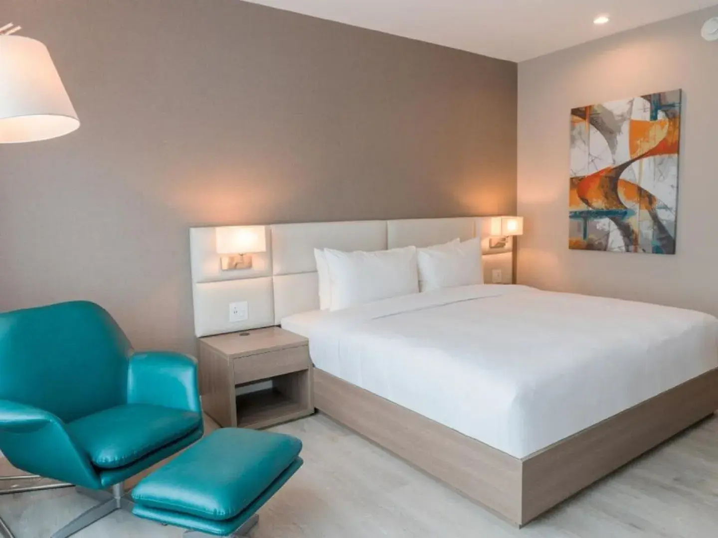 Photo - Hilton Garden Inn Santa Ana San Jose