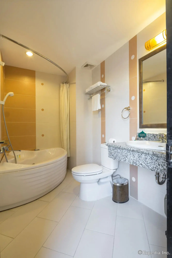 Foto - Silverland Bến Thành