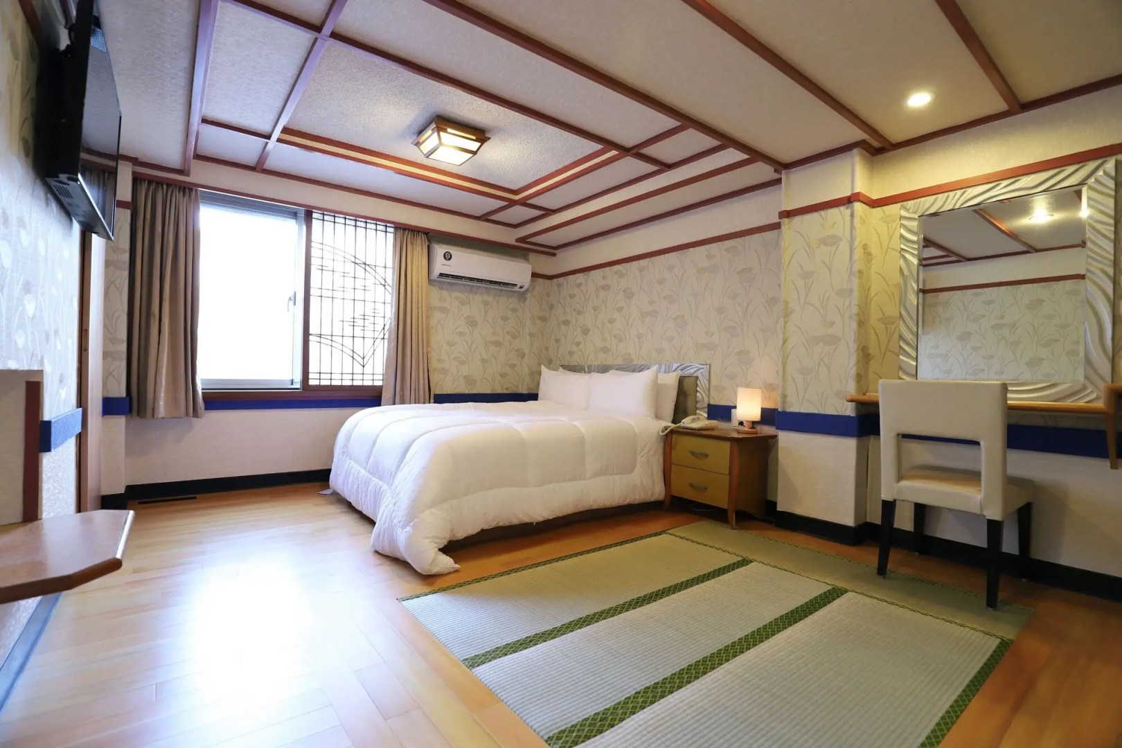 Photo - Phoenix Pavilion Hot Spring Hotel