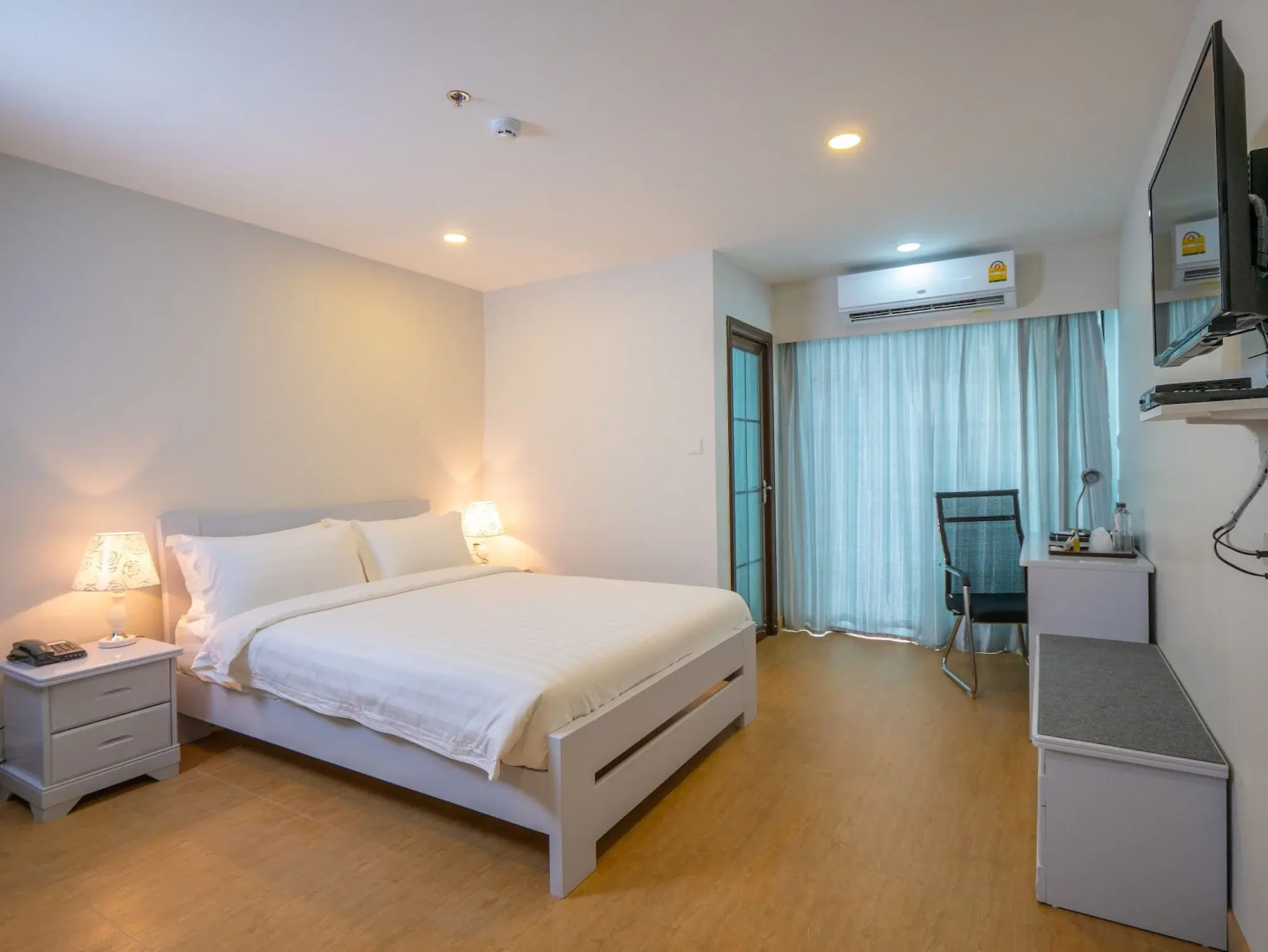 Photo - The Kinn Bangkok