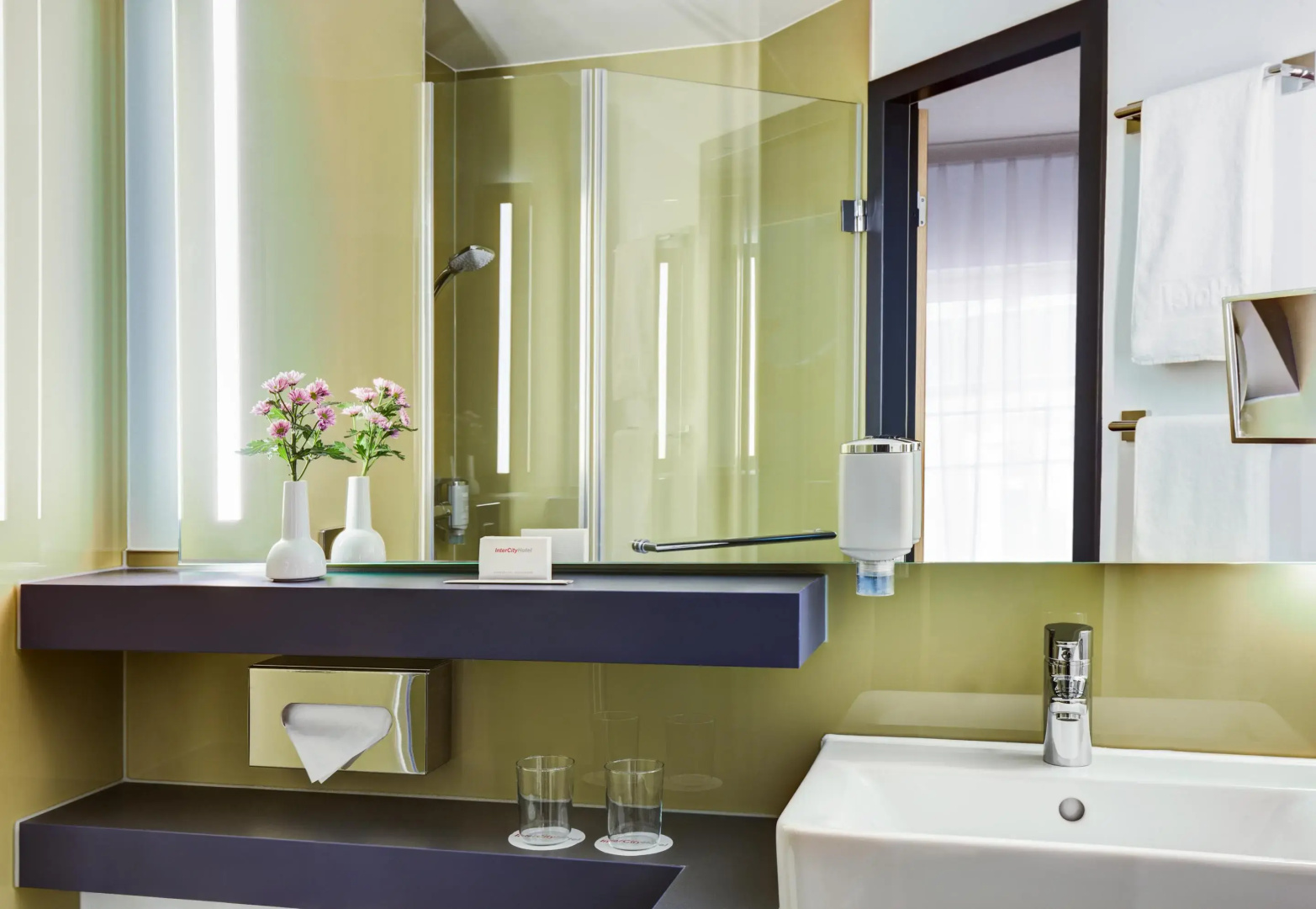Photo - IntercityHotel Hamburg Altona